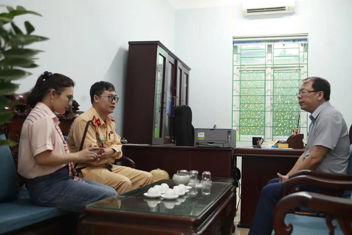H&agrave; Nội: Tăng cường kiểm so&aacute;t xe m&aacute;y điện thay đổi kết cấu tại cổng trường- Ảnh 6.