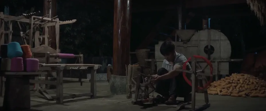 Lời hứa đầu ti&ecirc;n - Tập 7: Vi Minh cuối c&ugrave;ng cũng c&oacute; video triệu view - Ảnh 10.