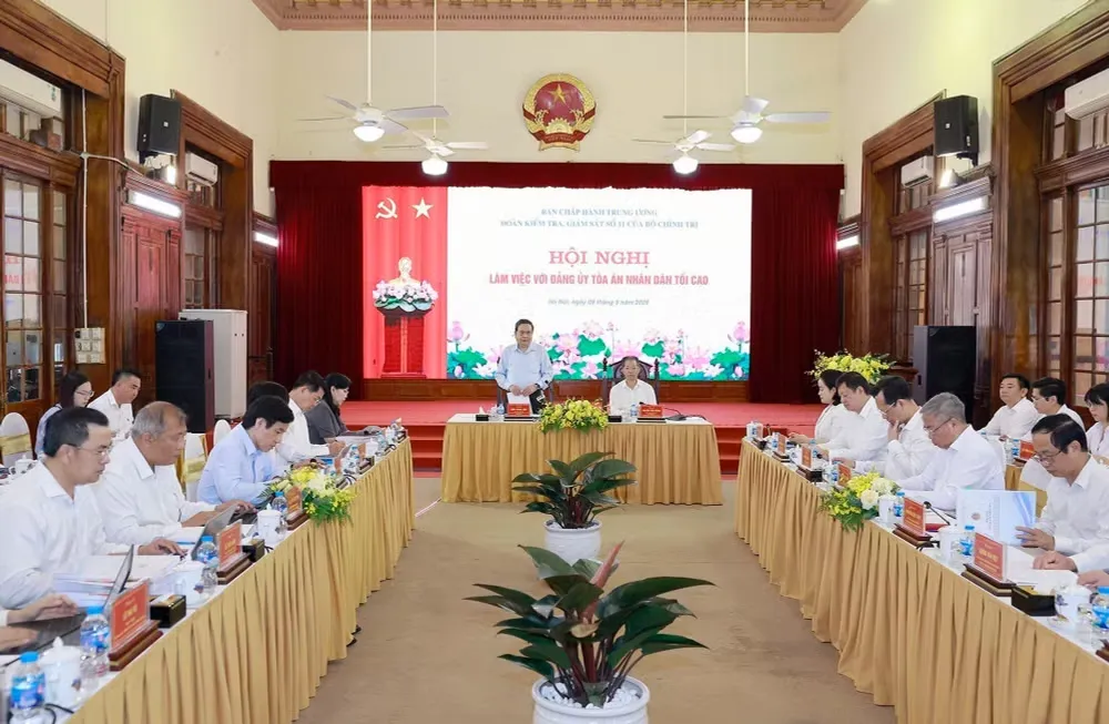 Chủ tịch Quốc hội: Nâng cao chất lượng, hiệu quả hoạt động xét xử của Tòa án các cấp - Ảnh 1.