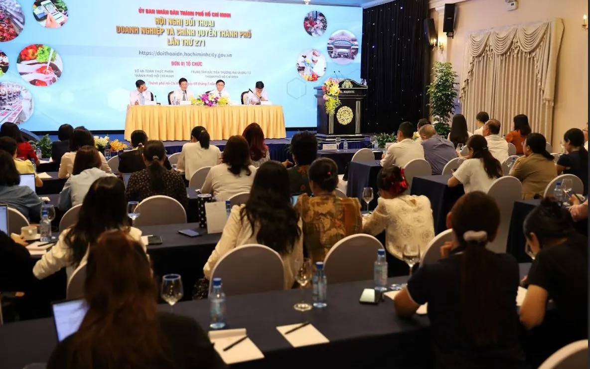 Nhiều doanh nghiệp nhập khẩu thực phẩm đang lúng túng vì quy định chưa thống nhất giữa phụ gia thực phẩm và chất hỗ trợ chế biến.