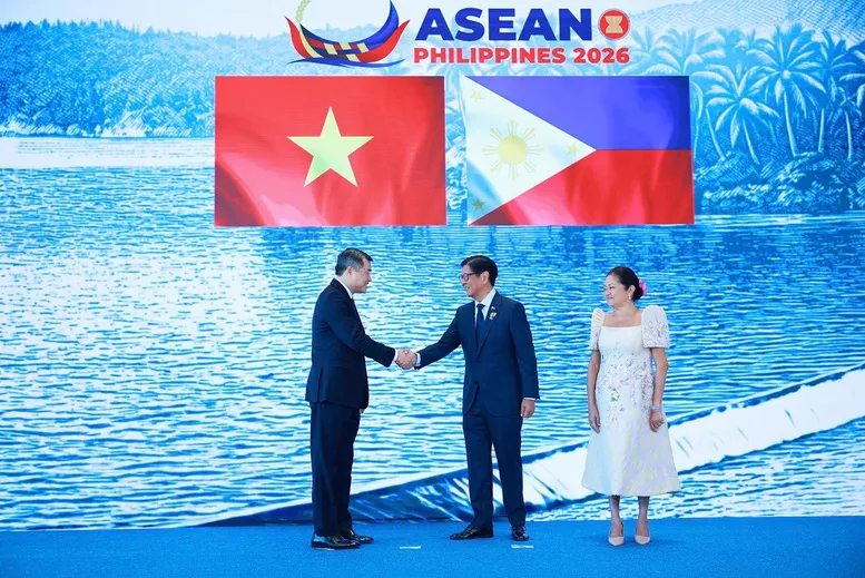Thủ tướng L&ecirc; Minh Hưng bắt đầu c&aacute;c hoạt động tại Hội nghị Cấp cao ASEAN 48 - Ảnh 1.