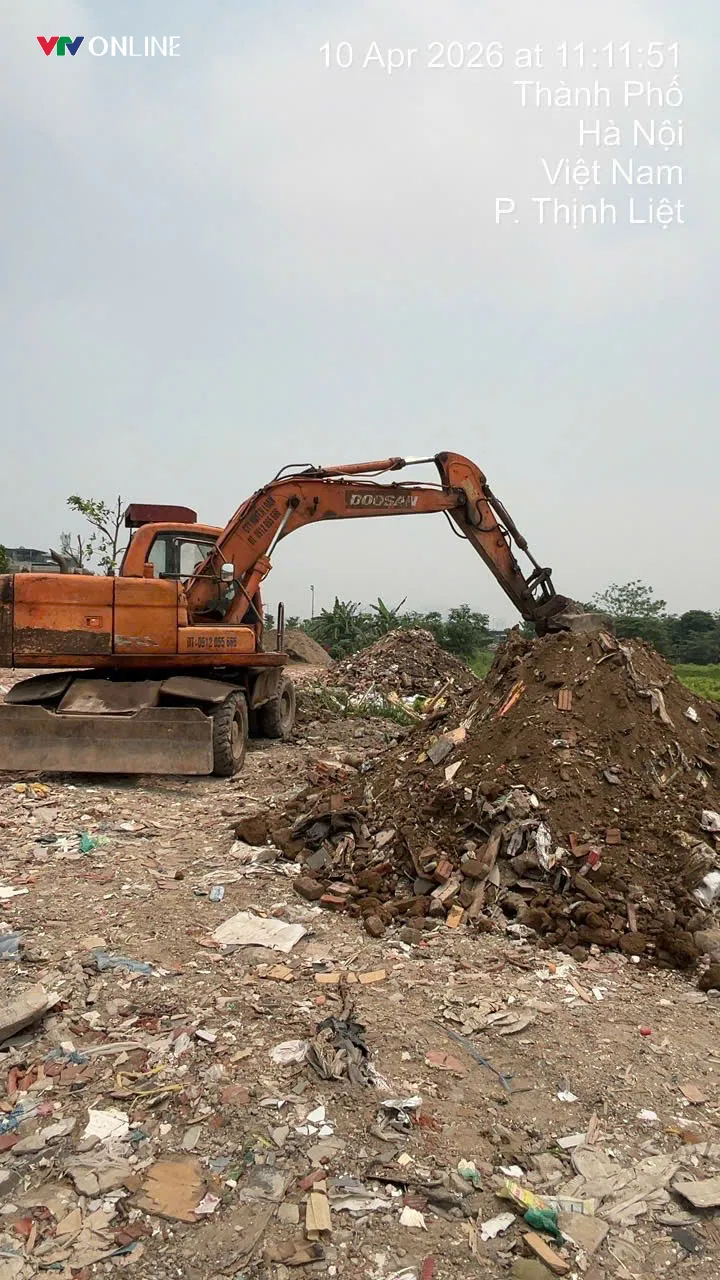 H&agrave; Nội: Phường Ho&agrave;ng Mai tăng cường gi&aacute;m s&aacute;t trật tự x&acirc;y dựng tại c&aacute;c khu vực đất n&ocirc;ng nghiệp - Ảnh 4.