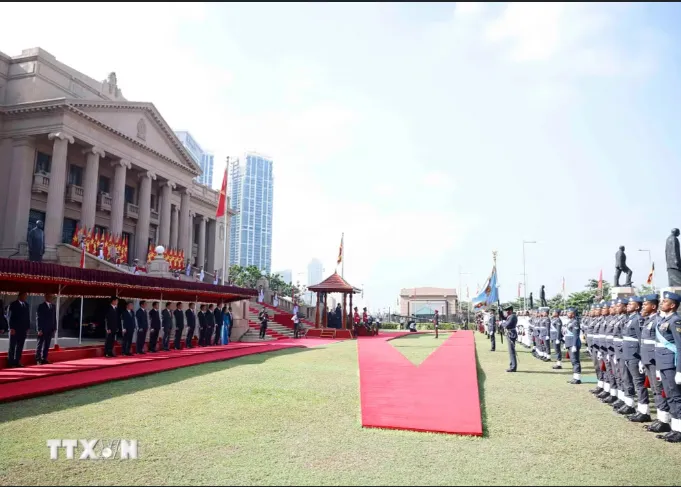 Lễ đ&oacute;n trọng thể Tổng B&iacute; thư, Chủ tịch nước T&ocirc; L&acirc;m thăm cấp Nh&agrave; nước Sri Lanka- Ảnh 3.