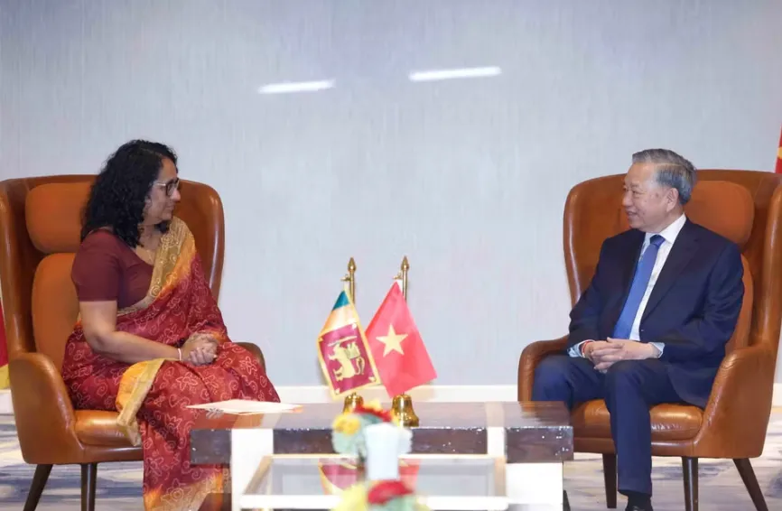 Tổng B&iacute; thư, Chủ tịch nước T&ocirc; L&acirc;m hội kiến Thủ tướng Sri Lanka- Ảnh 3.