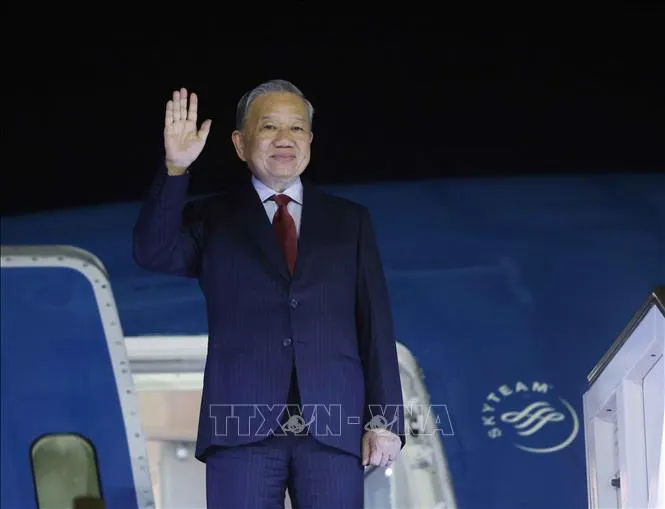 Tổng B&iacute; thư, Chủ tịch nước T&ocirc; L&acirc;m bắt đầu thăm cấp Nh&agrave; nước Cộng h&ograve;a x&atilde; hội chủ nghĩa d&acirc;n chủ Sri Lanka - Ảnh 1.