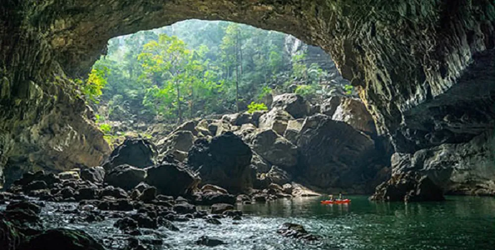Đ&aacute;nh thức tiềm năng du lịch hang động hoang sơ ở Th&aacute;i Nguy&ecirc;n- Ảnh 1.