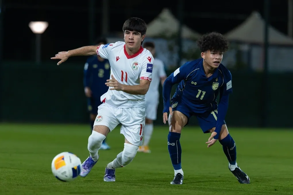 CĐV Th&aacute;i Lan thất vọng với đội nh&agrave;, d&agrave;nh nhiều lời khen cho U17 Việt Nam- Ảnh 1.