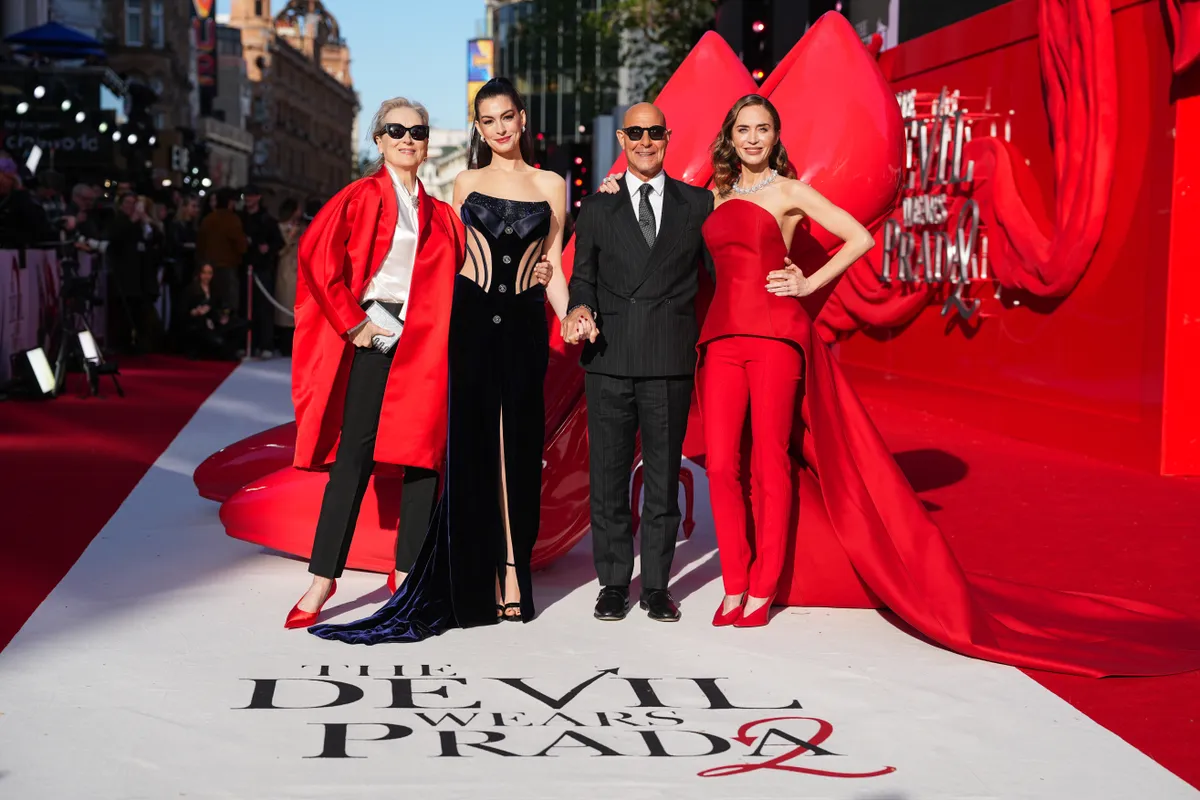 The Devil Wears Prada 2 - C&acirc;u chuyện về sự đổi thay của ng&agrave;nh thời trang - Ảnh 3.