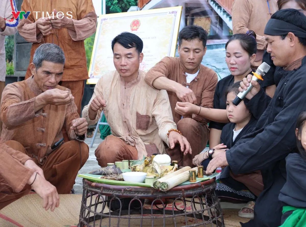 Nghi lễ “đón tiếng sấm” của người Ơ Đu trở thành Di sản văn hóa phi vật thể quốc gia - Ảnh 2.
