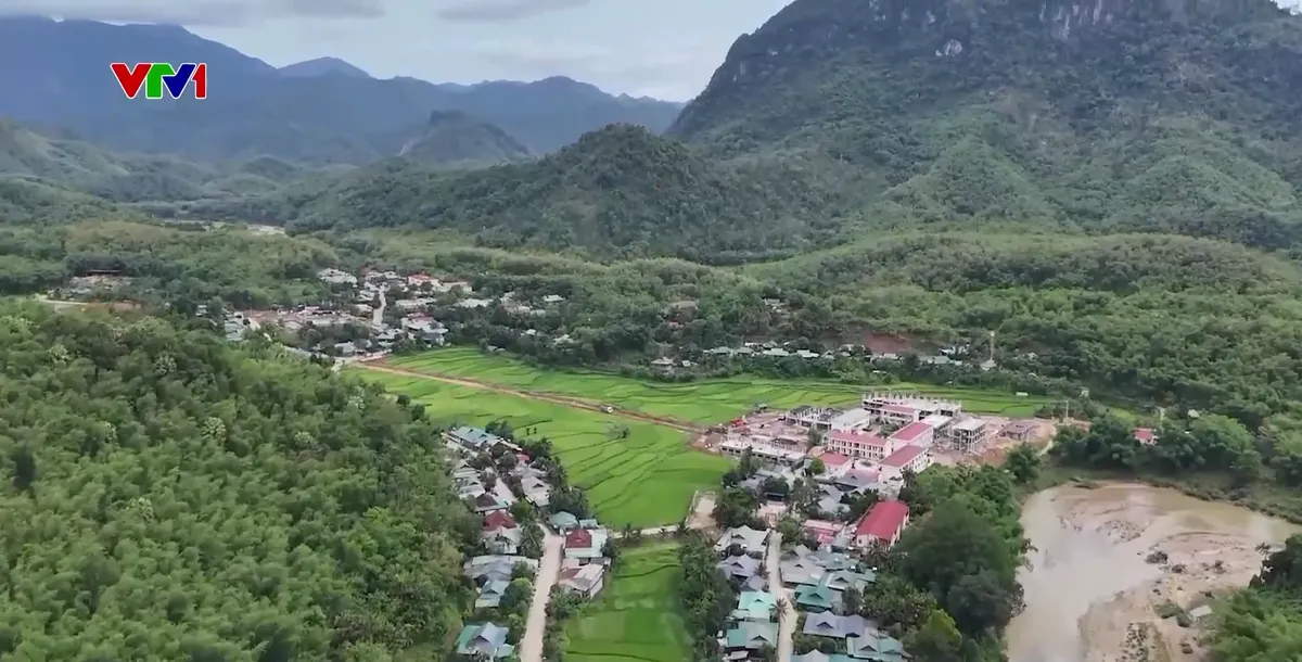 Thanh H&oacute;a: Đẩy nhanh tiến độ x&acirc;y dựng c&aacute;c trường nội tr&uacute; li&ecirc;n cấp v&ugrave;ng bi&ecirc;n giới - Ảnh 2.