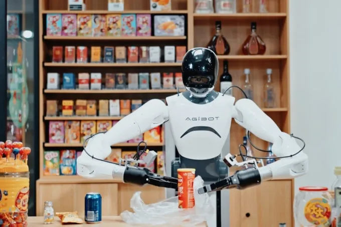 Ng&agrave;nh robot h&igrave;nh người Trung Quốc b&ugrave;ng nổ vốn đầu tư nhưng vẫn loay hoay b&agrave;i to&aacute;n lợi nhuận- Ảnh 1.