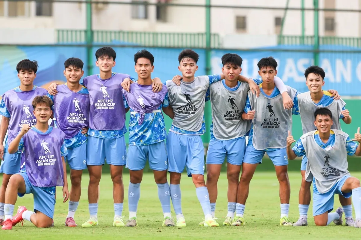U17 Việt Nam quyết tạo bất ngờ trước U17 Hàn Quốc, nuôi hy vọng dự World Cup- Ảnh 1. U17 Việt Nam quyết tạo bất ngờ trước U17 Hàn Quốc, nuôi hy vọng dự World Cup- Ảnh 1.