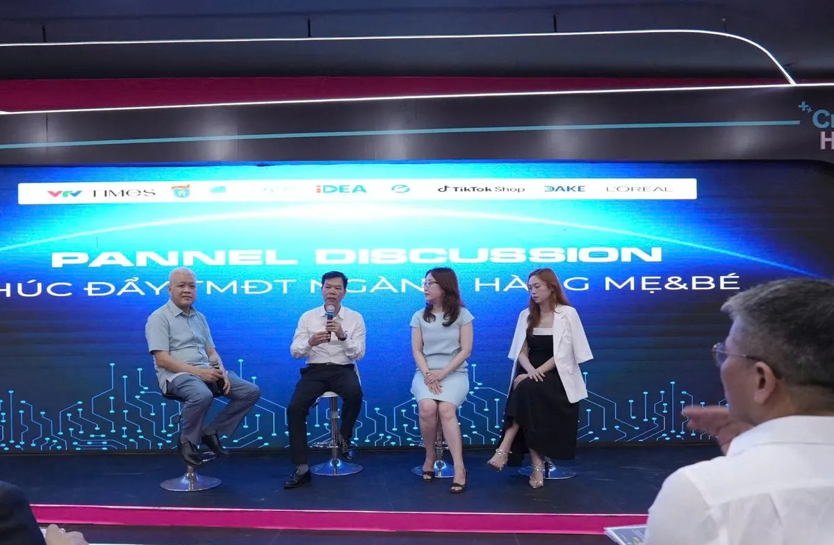Ngày hội mua sắm Mẹ&Bé với chuỗi "Megalive thanh niên" quy mô lớn - Ảnh 2.