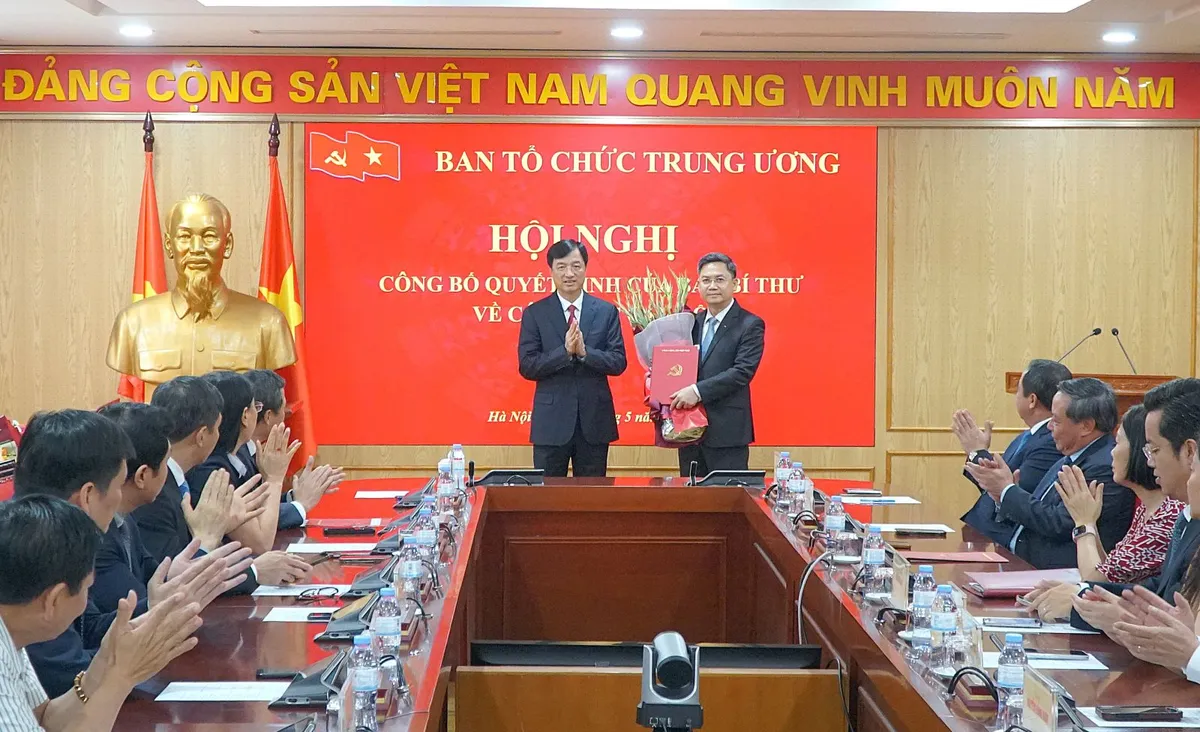 &Ocirc;ng H&agrave; Minh Hải giữ chức Ph&oacute; Trưởng Ban Tổ chức Trung ương - Ảnh 1.