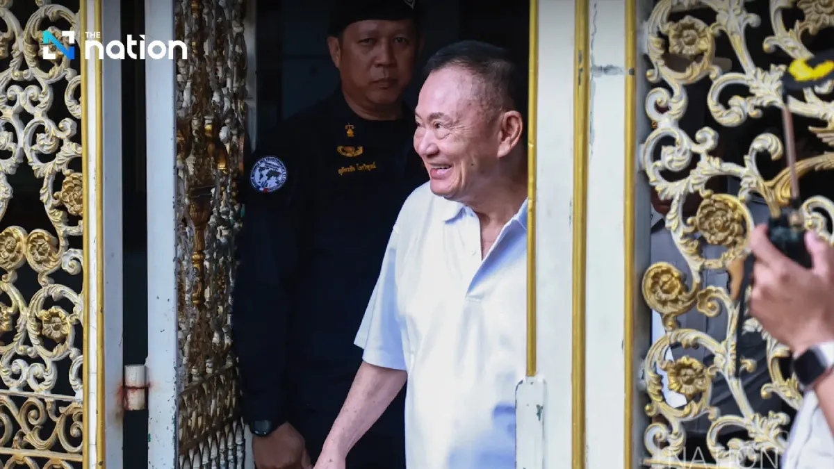 Cựu Thủ tướng Thaksin Shinawatra được trả tự do sau thời gian thụ &aacute;n - Ảnh 1.