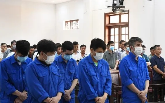 Các bị cáo tại phiên toà