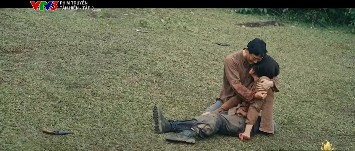 Tận hiến - Tập 3: Hành trình sinh tử của gia đình Nguyễn Thành - Ảnh 9.