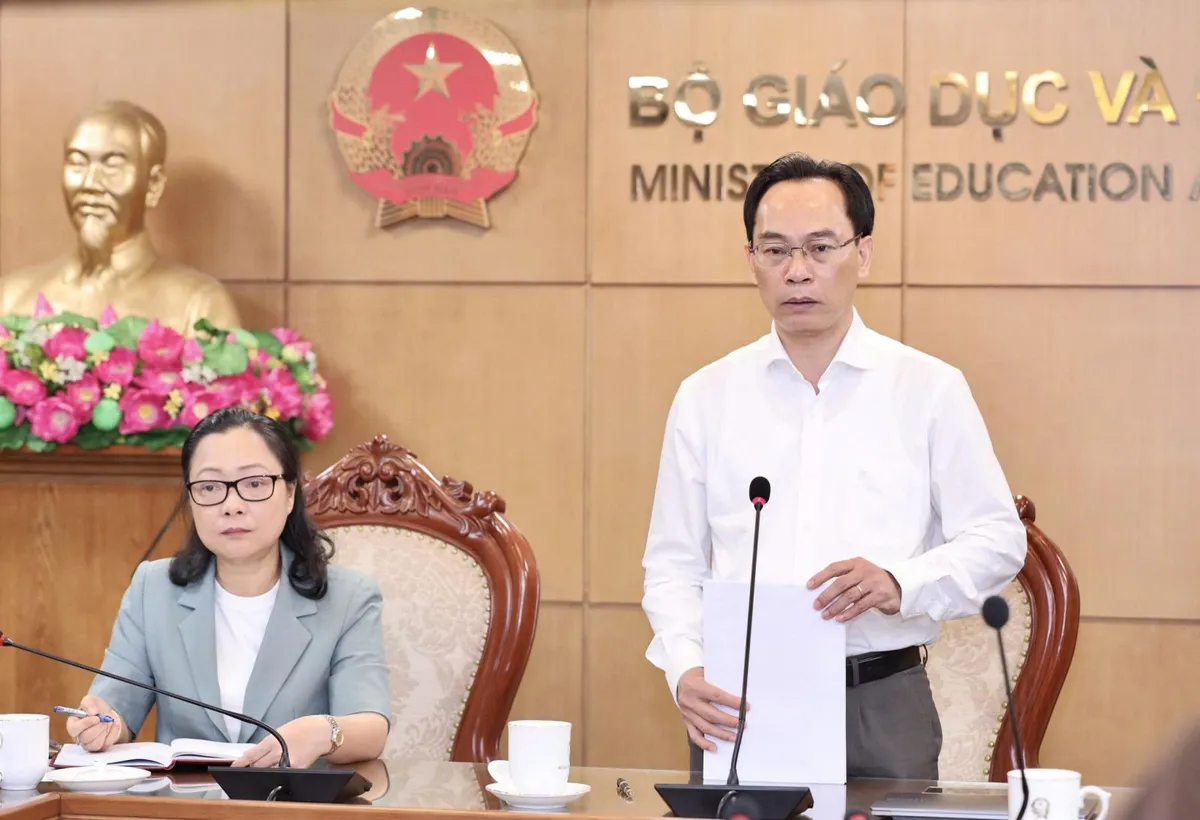 Thiếu gần 69.000 giáo viên để phổ cập mầm non - Ảnh 3.
