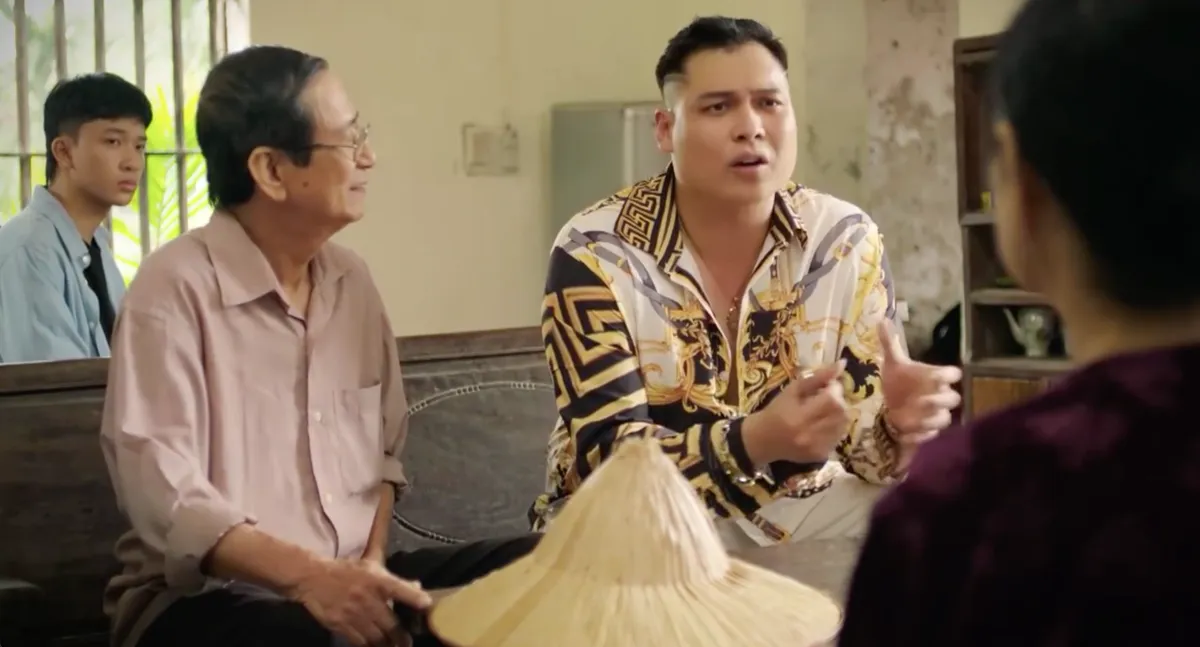 Bước chân vào đời - Tập 36: Thương thảng thốt khi thấy tay anh chị đòi mua nhà bà ngoại - Ảnh 1.