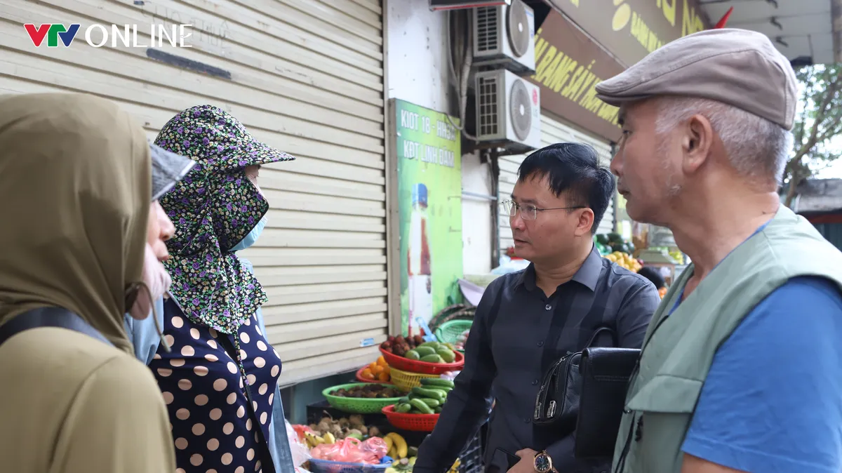 Hà Nội: Sau giải tỏa chợ tạm HH Linh Đàm, khoảng trống dân sinh vẫn hiện hữu - Ảnh 8.