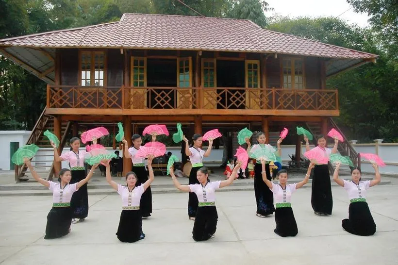 Lai Ch&acirc;u đ&aacute;nh thức &ldquo;mỏ v&agrave;ng&rdquo; du lịch từ thi&ecirc;n nhi&ecirc;n v&agrave; bản sắc văn h&oacute;a v&ugrave;ng cao - Ảnh 12.