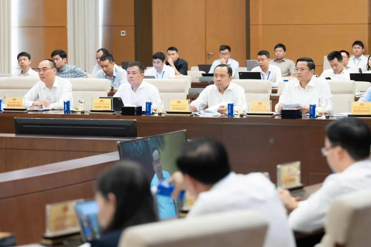 Quốc hội sẽ nghiên cứu thành lập trung tâm trí tuệ nhân tạo riêng - Ảnh 3.