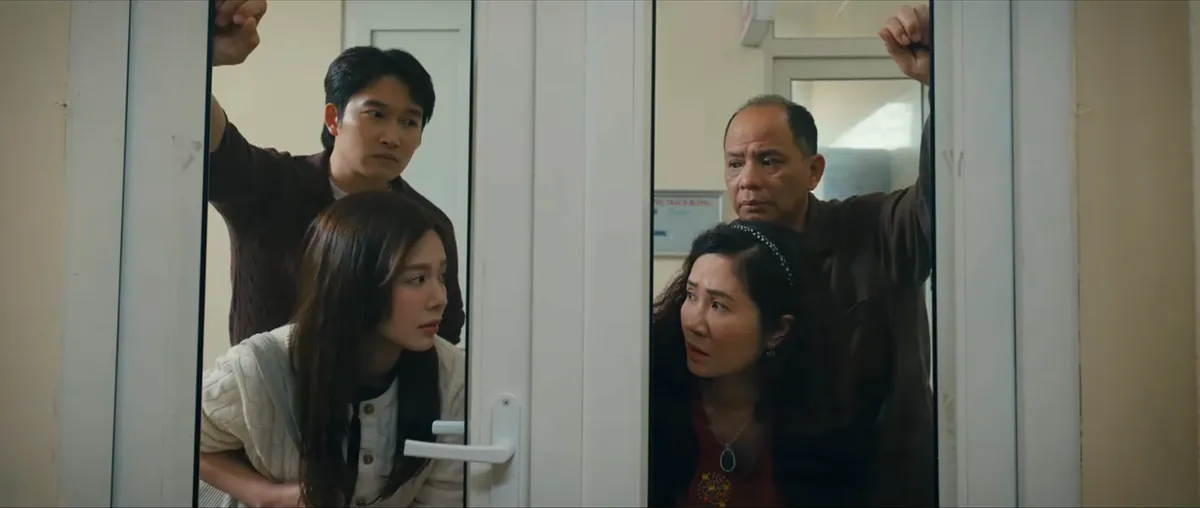 Ngược đường ngược nắng - Tập 27: Bà nội giả vờ mất trí nhớ nối duyên cho Trung và Mai - Ảnh 8.