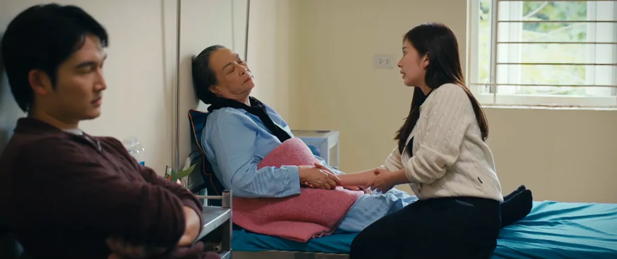 Ngược đường ngược nắng - Tập 27: Bà nội giả vờ mất trí nhớ nối duyên cho Trung và Mai - Ảnh 9.