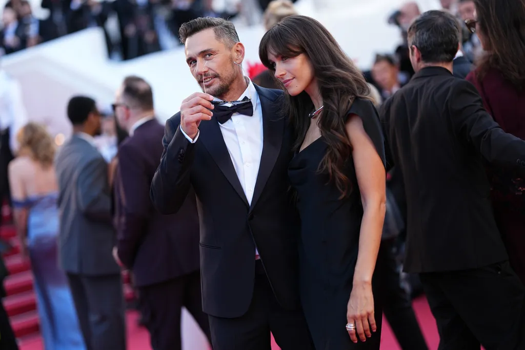 James Franco xuất hiện tại thảm đỏ Cannes 2026 hậu cáo buộc về hành vi không đứng đắn - Ảnh 1.