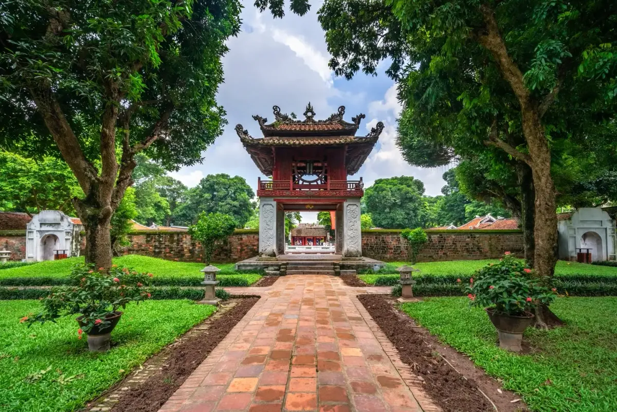 Văn Miếu - Quốc Tử Gi&aacute;m: Biểu tượng cho tinh thần hiếu học ngh&igrave;n năm văn hiến- Ảnh 2.
