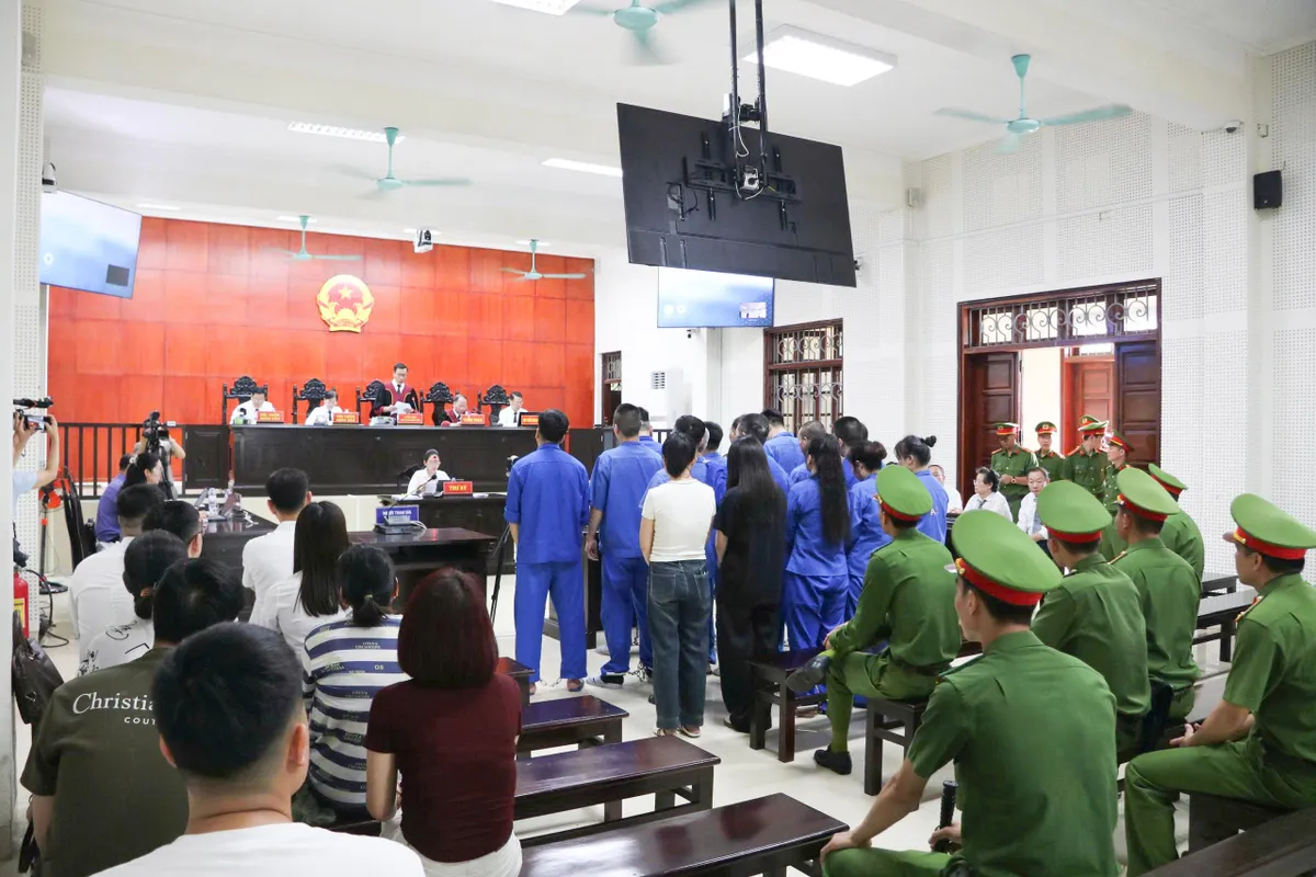 Quảng Ninh: X&eacute;t xử &ldquo;tr&ugrave;m&rdquo; ma t&uacute;y B&ugrave;i Đ&igrave;nh Kh&aacute;nh  - Ảnh 1.