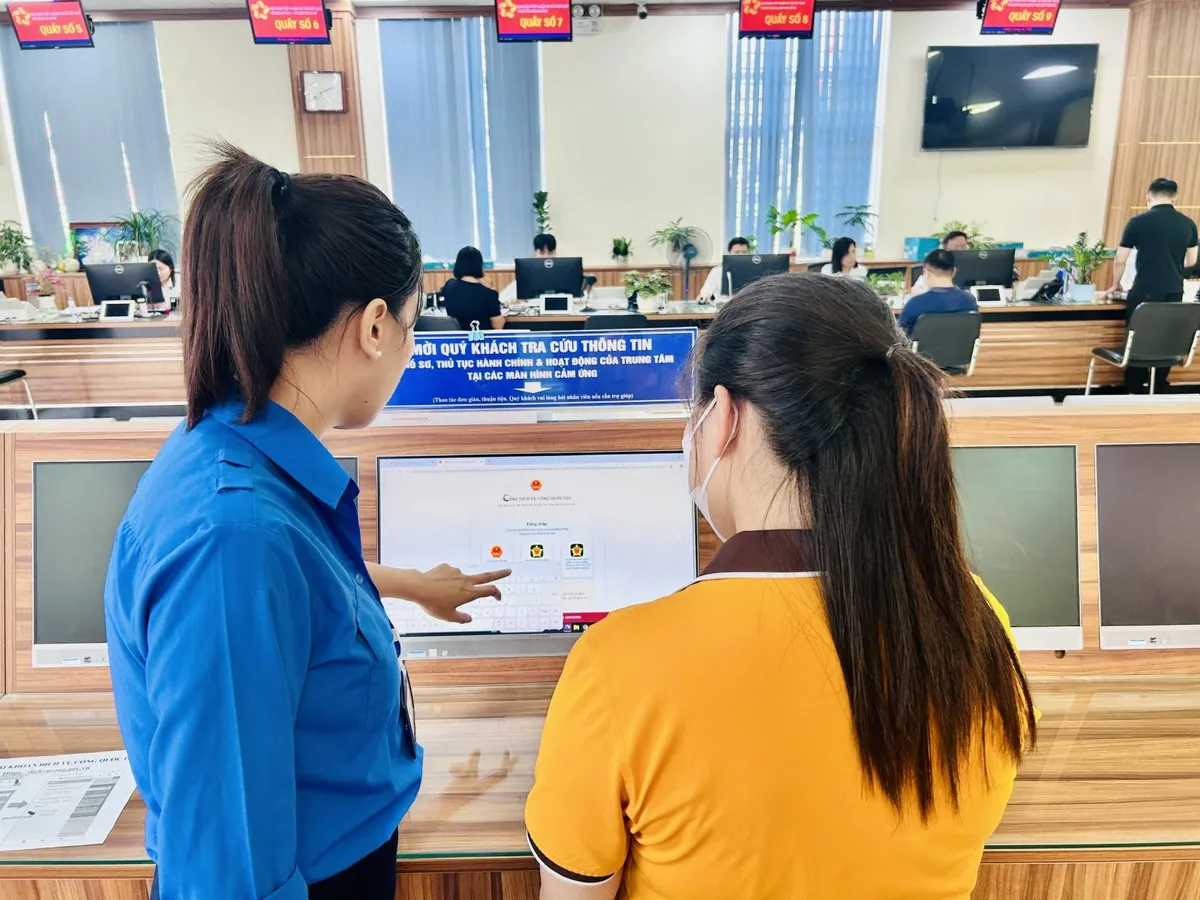 Ninh Bình vào top 4 Chỉ số cải cách hành chính - PAR Index 2025- Ảnh 2. Ninh Bình vào top 4 Chỉ số cải cách hành chính - PAR Index 2025- Ảnh 2.