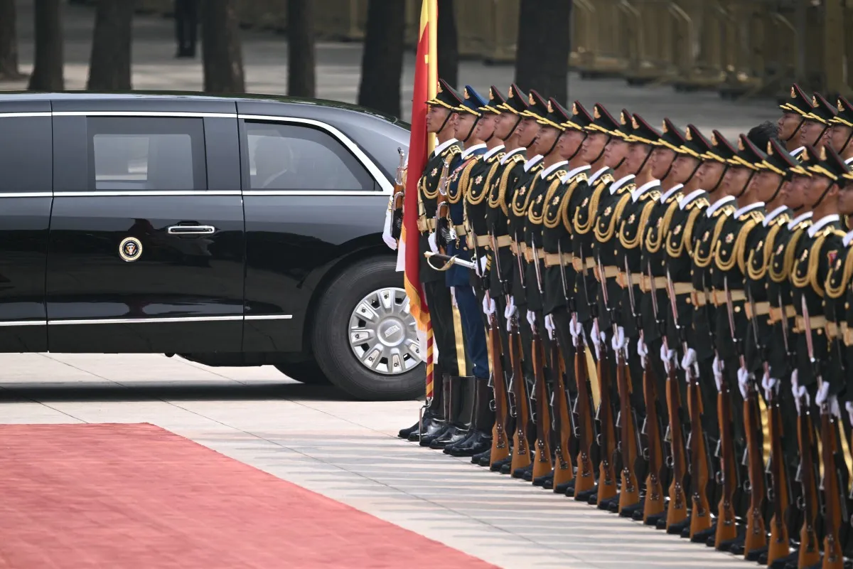 Trung Quốc tổ chức trọng thể lễ đón chính thức Tổng thống Donald Trump - Ảnh 2.