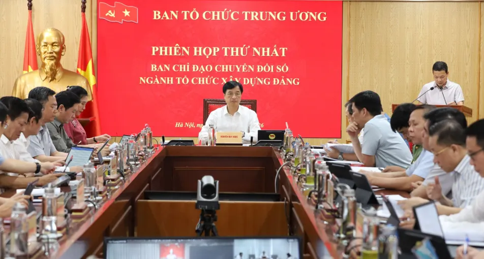 Phiên họp thứ nhất Ban Chỉ đạo Chuyển đổi số Ngành Tổ chức Xây dựng Đảng - Ảnh 2.