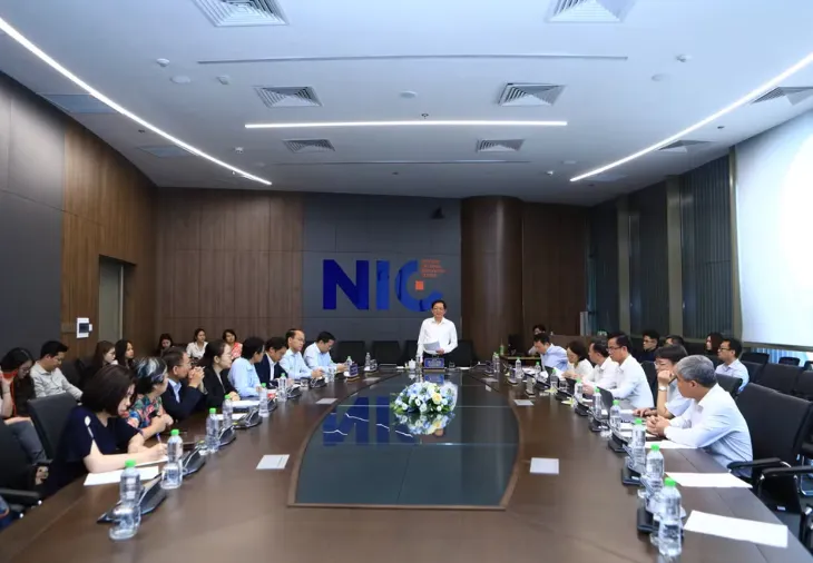 Phó Thủ tướng Hồ Quốc Dũng làm việc với Trung tâm Đổi mới sáng tạo Quốc gia- Ảnh 2. Phó Thủ tướng Hồ Quốc Dũng làm việc với Trung tâm Đổi mới sáng tạo Quốc gia- Ảnh 2.