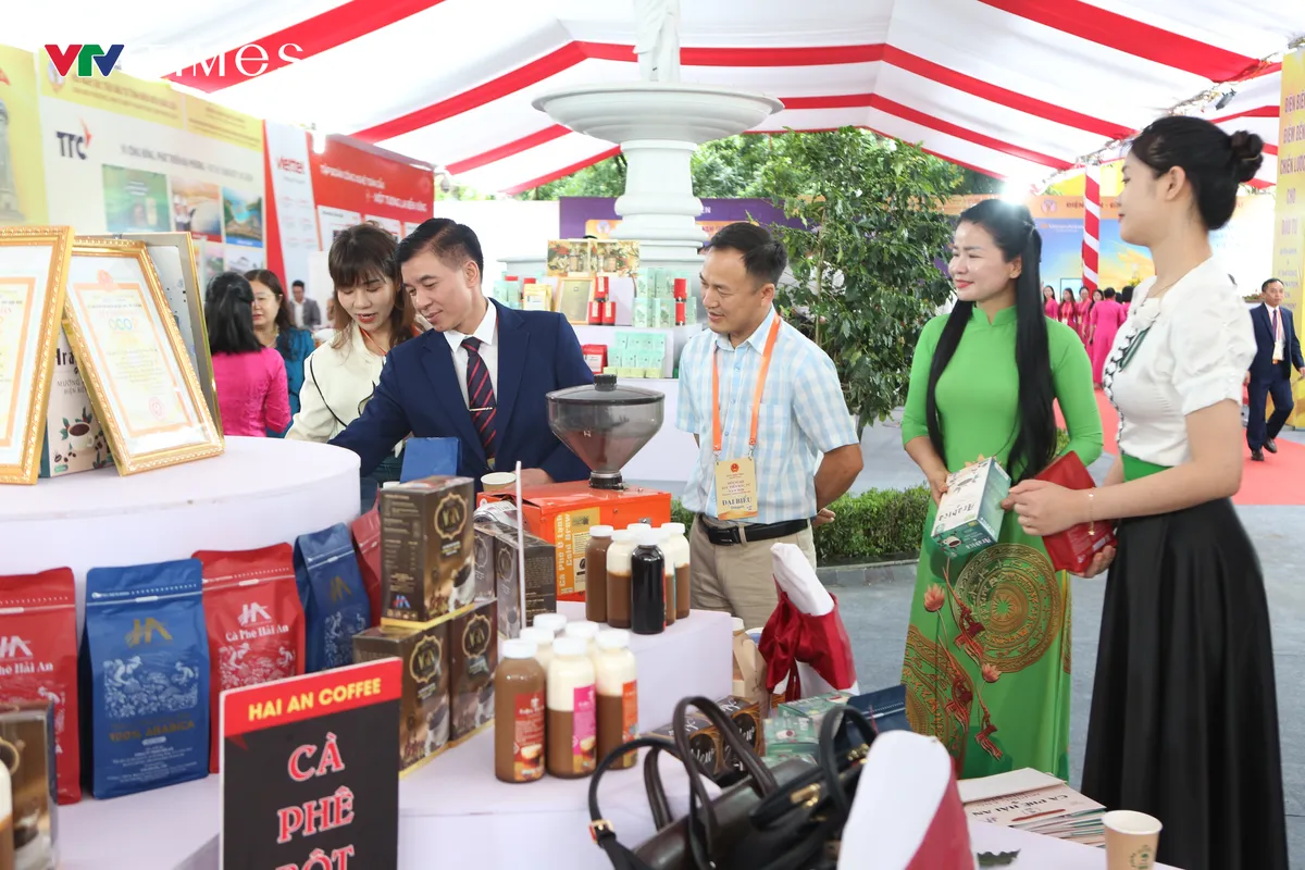 Điện Biên tạo đột phá phát triển từ tinh thần hành động sau Nghị quyết Đại hội XIV của Đảng - Ảnh 4.