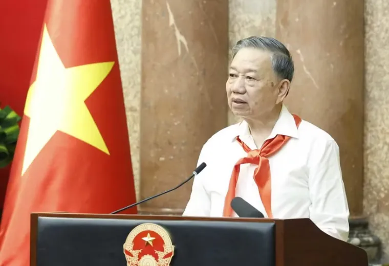 Tổng B&iacute; thư, Chủ tịch nước: Phải tạo dựng m&ocirc;i trường an to&agrave;n v&agrave; c&ocirc;ng bằng cho mọi trẻ em - Ảnh 1.