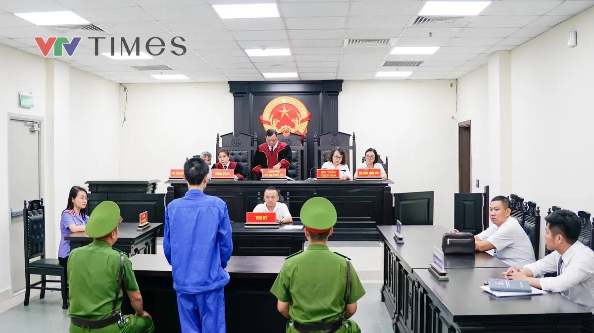 Tuy&ecirc;n &aacute;n tử h&igrave;nh kẻ đốt qu&aacute;n c&agrave; ph&ecirc; khiến 11 người tử vong ở H&agrave; Nội - Ảnh 3.