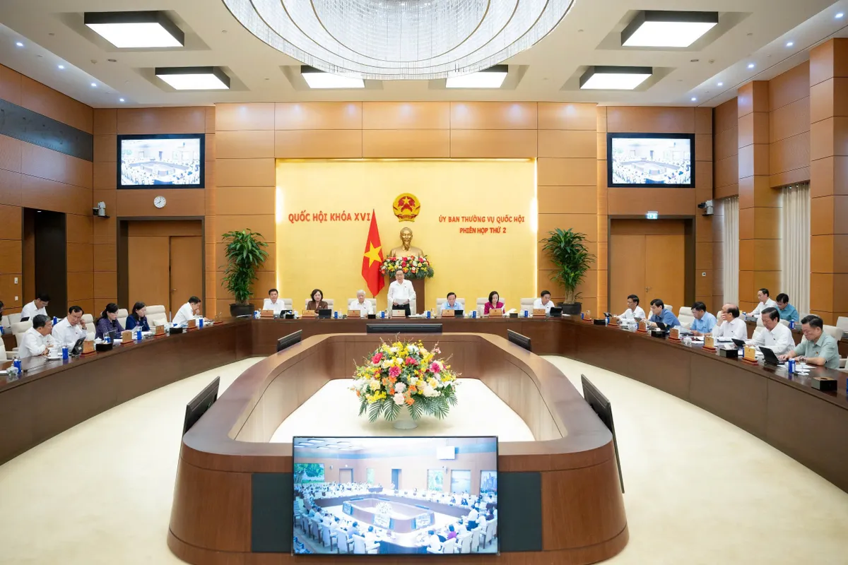 Công bố 22 Nghị quyết của Ủy ban Thường vụ Quốc hội khóa XVI - Ảnh 1.