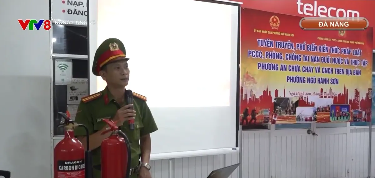 Nâng cao ý thức, kỹ năng phòng cháy chữa cháy và phòng chống đuối nước từ cơ sở - Ảnh 1. Nâng cao ý thức, kỹ năng phòng cháy chữa cháy và phòng chống đuối nước từ cơ sở - Ảnh 1.