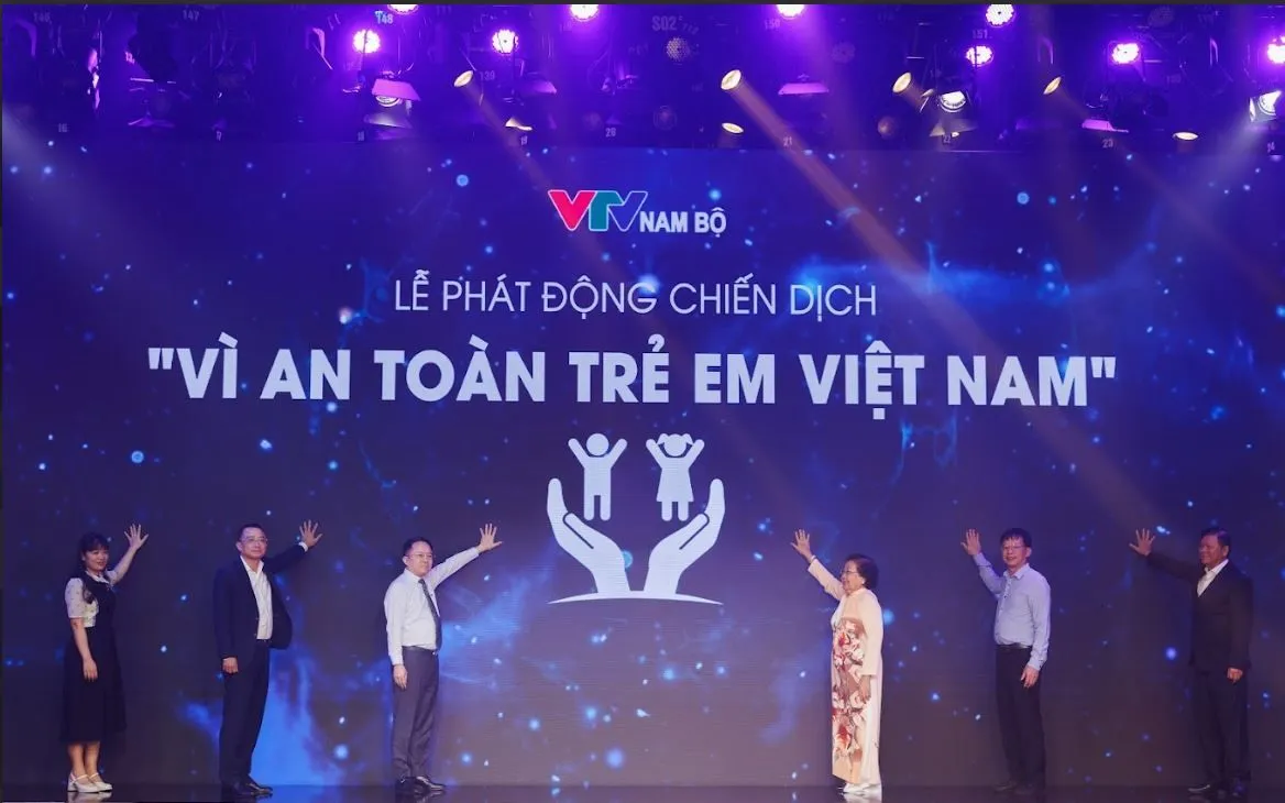 Theo Trung tâm Truyền hình Việt Nam khu vực Nam Bộ, chiến dịch "Vì an toàn trẻ em Việt Nam" được triển khai đa nền tảng trên truyền hình, mạng xã hội, trường học, bệnh viện, khu dân cư và các không gian công cộng trên toàn quốc.