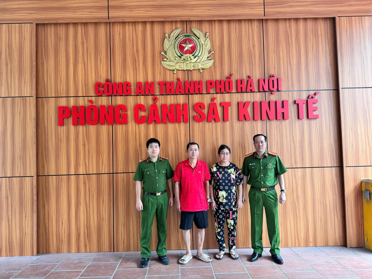 Bắt cặp vợ chồng truy n&atilde; sau 19 năm lẩn trốn tại Campuchia - Ảnh 1.