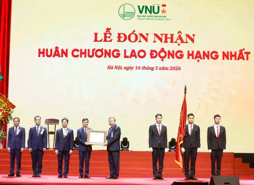 Tổng Bí thư, Chủ tịch nước Tô Lâm: Đại học Quốc gia Hà Nội phải trở thành trụ cột học thuật hàng đầu- Ảnh 1. Tổng Bí thư, Chủ tịch nước Tô Lâm: Đại học Quốc gia Hà Nội phải trở thành trụ cột học thuật hàng đầu- Ảnh 1.
