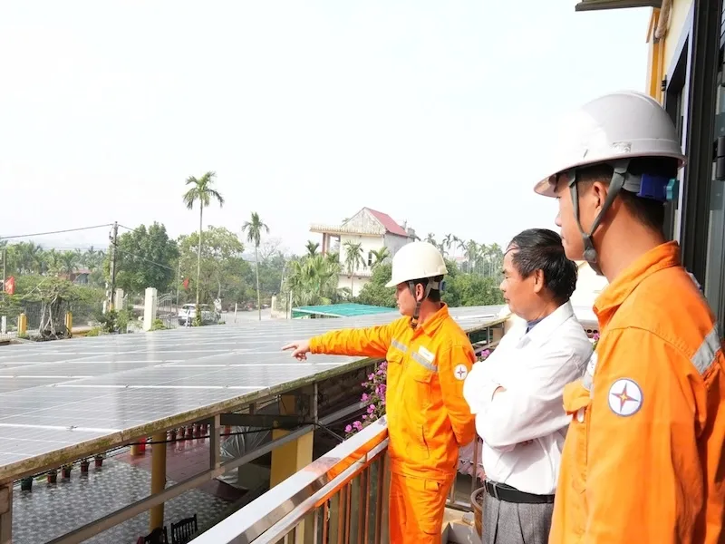 EVNNPC n&acirc;ng cao hiệu quả vận h&agrave;nh hệ thống, tập trung đảm bảo điện m&ugrave;a nắng n&oacute;ng- Ảnh 3.