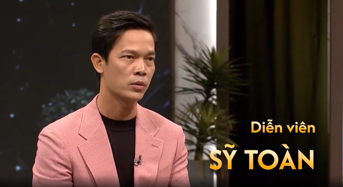 Khách sạn 5 sao: NSND Mỹ Uyên và diễn viên Sỹ Toàn trải lòng về hành trình "giữ lửa" nghệ thuật - Ảnh 3.