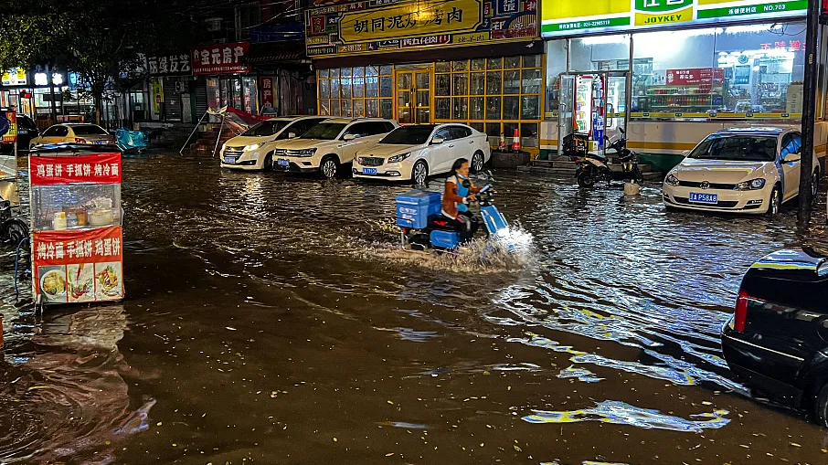 Trung Quốc cảnh báo mưa lớn trên diện rộng - Ảnh 1. Trung Quốc cảnh báo mưa lớn trên diện rộng - Ảnh 1.