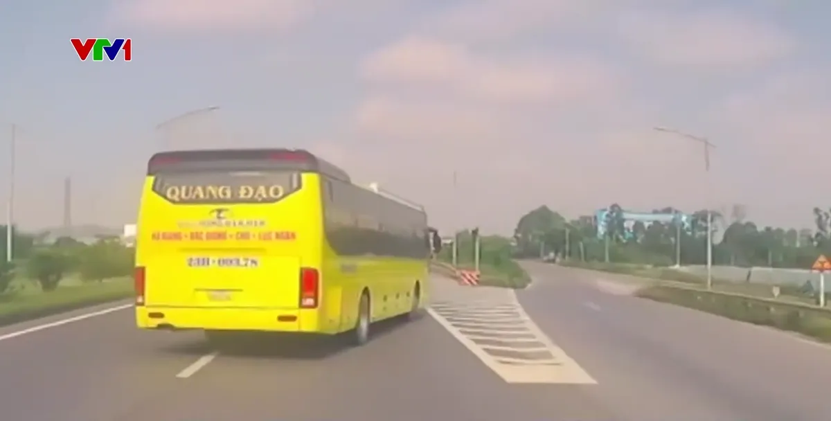 Ninh Bình: Siết chặt kỷ cương và đẩy mạnh ứng dụng công nghệ trong công tác sát hạch lái xe - Ảnh 3.