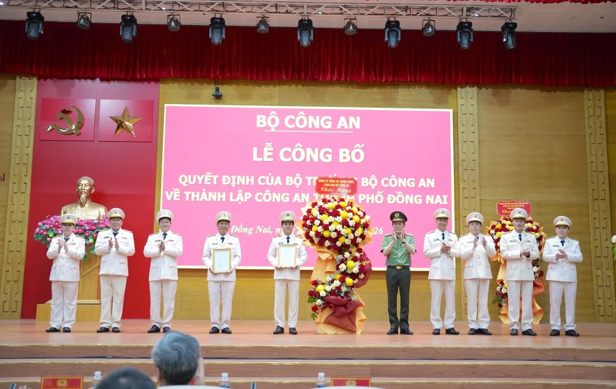 Thành lập Công an TP Đồng Nai - Ảnh 2.