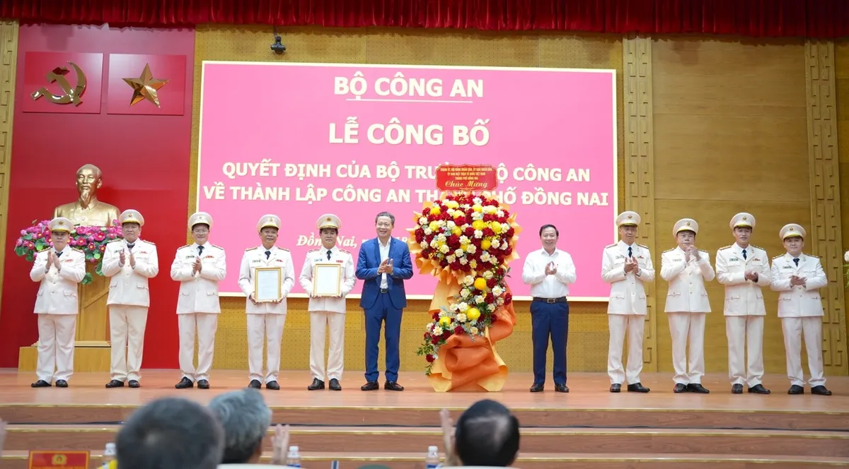 Thành lập Công an TP Đồng Nai - Ảnh 3.