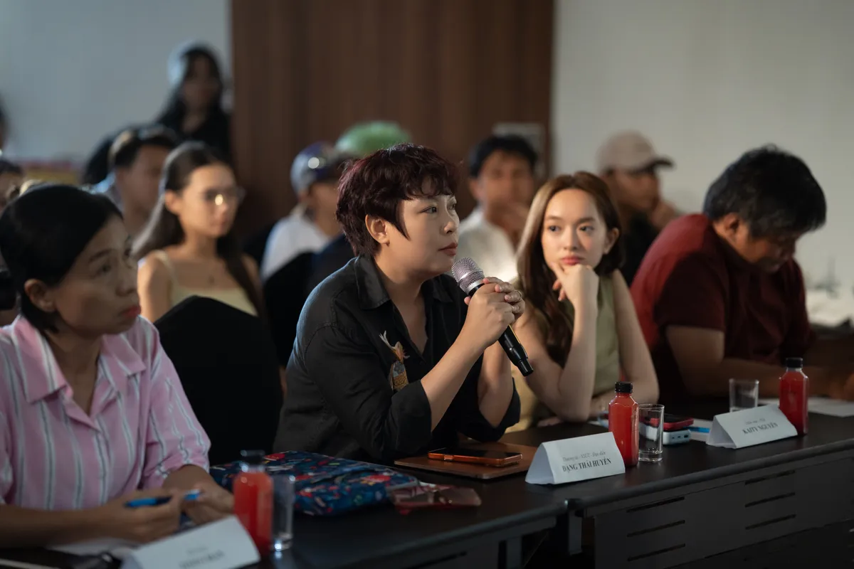 Trần Anh H&ugrave;ng, Phan Đăng Di truyền lửa cho thế hệ trẻ tại Tiệc phim ngắn Nha Trang - Ảnh 3.